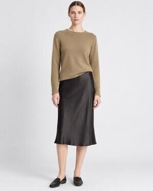 Vince Wool Cashmere Sweater M Lightweight Fine Knit Crewneck Camel Neutral Luxe